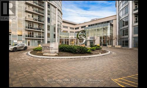 3208 - 125 Village Green Square, Toronto, ON - Outdoor