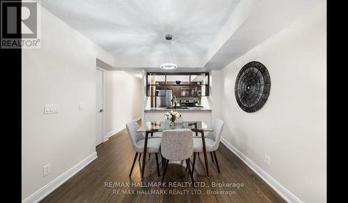 3208 - 125 Village Green Square, Toronto, ON - Indoor Photo Showing Dining Room