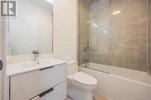 69 Aurora Heights Drive S, Aurora, ON - Indoor Photo Showing Bathroom