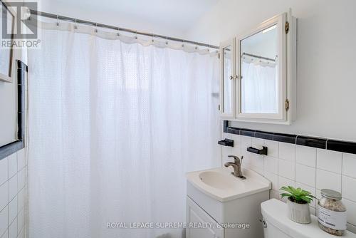 1 Ravenal Street, Toronto, ON - Indoor Photo Showing Bathroom