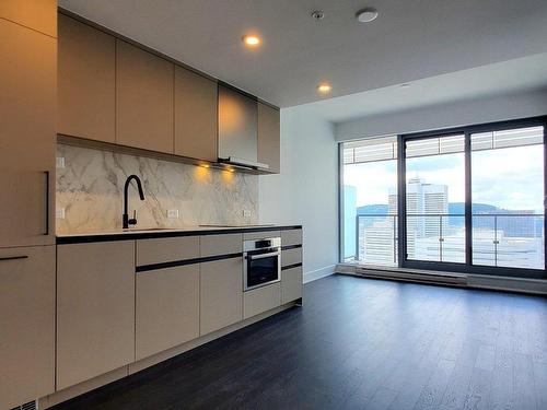 IntÃ©rieur - 4710-720 Rue St-Jacques, Montréal (Ville-Marie), QC - Indoor Photo Showing Kitchen