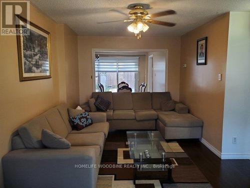 3141 Harold Sheard Drive, Mississauga, ON - Indoor Photo Showing Living Room