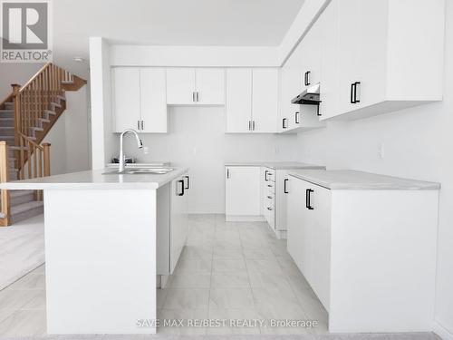 11 Prest Way, Centre Wellington, ON - Indoor Photo Showing Kitchen