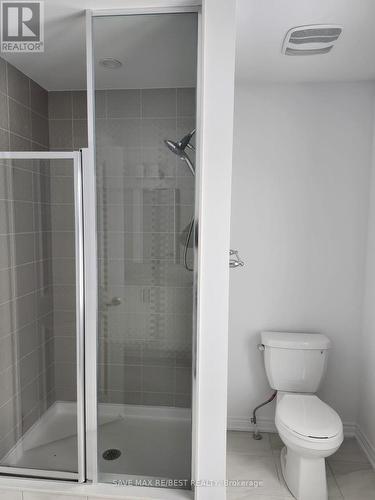 11 Prest Way, Centre Wellington, ON - Indoor Photo Showing Bathroom