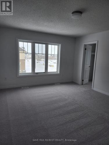 11 Prest Way, Centre Wellington, ON - Indoor Photo Showing Other Room