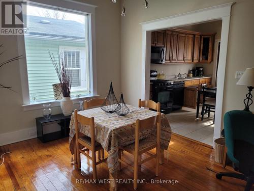 52 Becher Street, London, ON - Indoor Photo Showing Dining Room