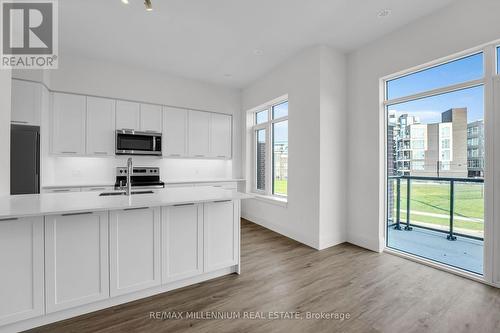 80 Windward Drive, Grimsby, ON - Indoor Photo Showing Kitchen