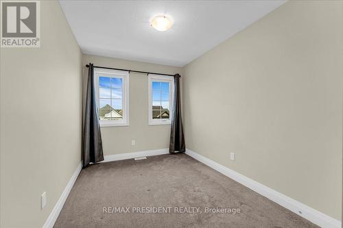 140 Ian Ormston Drive, Kitchener, ON - Indoor Photo Showing Other Room