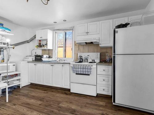 Cuisine - 665 73E Avenue, Laval (Chomedey), QC - Indoor Photo Showing Kitchen