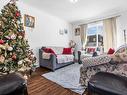 Salle familiale - 665 73E Avenue, Laval (Chomedey), QC  - Indoor Photo Showing Living Room 