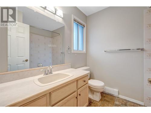 1006 King Street Unit# 107, Penticton, BC - Indoor Photo Showing Bathroom