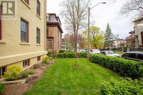 30 - 67 Sydenham Street, Kingston (Central City East), ON - Outdoor