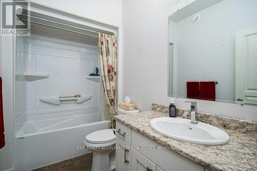 10 Briarwood Crescent, Greater Napanee, ON - Indoor Photo Showing Bathroom