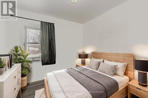 48 Alma Street S, Guelph (Central West), ON - Indoor Photo Showing Bedroom