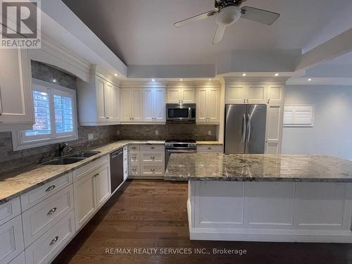 109 River Road, Brampton, ON - Indoor Photo Showing Kitchen With Stainless Steel Kitchen With Double Sink