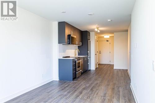 207 - 8010 Derry Road, Milton, ON - Indoor Photo Showing Kitchen