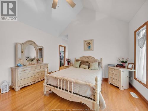 7126 Driver Lane, Amherstburg, ON - Indoor Photo Showing Bedroom