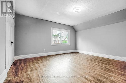 28 Francis Street, Hamilton, ON - Indoor Photo Showing Other Room