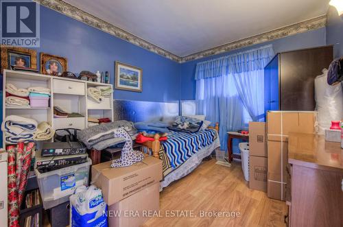 90 Gordon Street, Brantford, ON - Indoor Photo Showing Bedroom