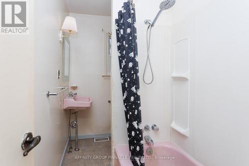 78 Islandview Road, Kawartha Lakes (Fenelon Falls), ON - Indoor Photo Showing Bathroom