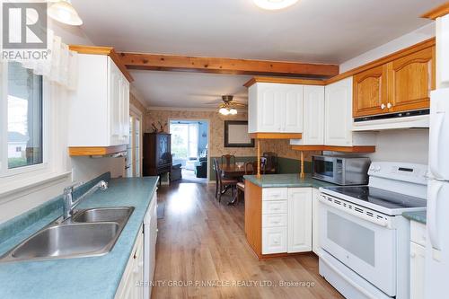 78 Islandview Road, Kawartha Lakes (Fenelon Falls), ON - Indoor Photo Showing Kitchen With Double Sink