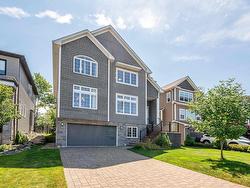 47 Amesbury Gate  Bedford, NS B4B 0R5