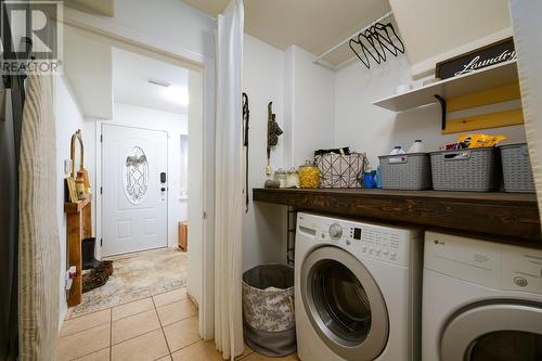 1200 Raven Drive, Kamloops, BC - Indoor Photo Showing Laundry Room