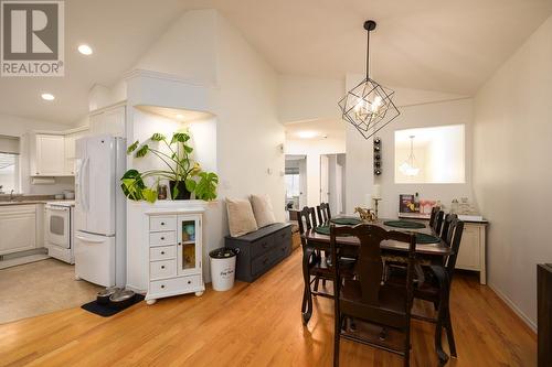 1200 Raven Drive, Kamloops, BC - Indoor Photo Showing Dining Room