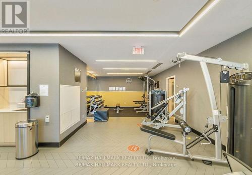 2701 - 30 Roehampton Avenue, Toronto, ON - Indoor Photo Showing Gym Room