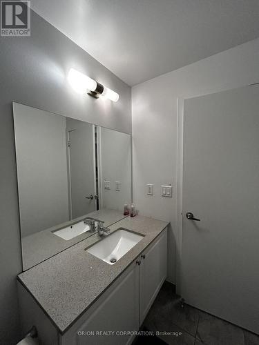 Th19 - 1245 Bayly Street, Pickering, ON - Indoor Photo Showing Bathroom