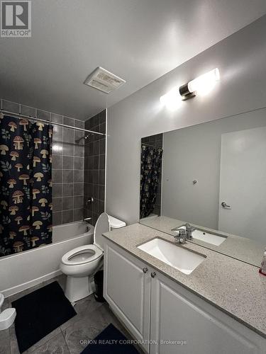 Th19 - 1245 Bayly Street, Pickering, ON - Indoor Photo Showing Bathroom