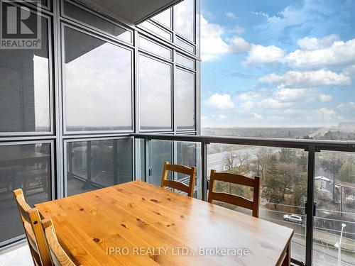 721 - 509 Dundas Street W, Oakville, ON -  With View With Exterior