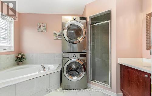 590 Lott Crescent, Milton, ON - Indoor Photo Showing Laundry Room