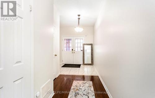 590 Lott Crescent, Milton, ON - Indoor Photo Showing Other Room