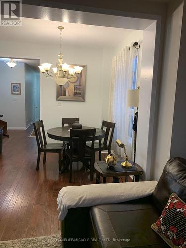 2275 Stone Glen Crescent, Oakville, ON - Indoor Photo Showing Dining Room