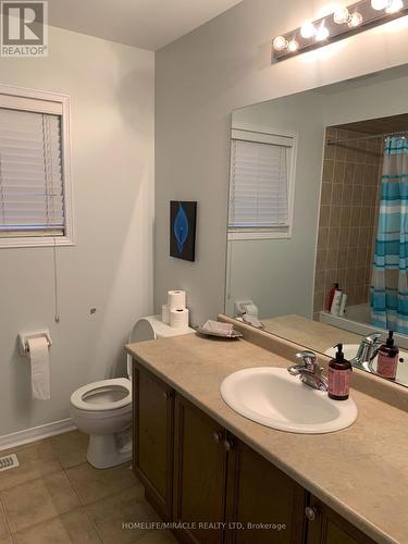 2275 Stone Glen Crescent, Oakville, ON - Indoor Photo Showing Bathroom