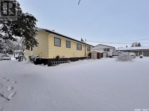 306 Broadway Avenue, Moosomin, SK - Outdoor