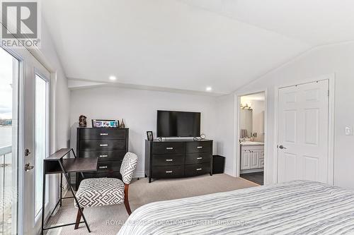 15 - 209707 Hwy 26, Blue Mountains, ON - Indoor Photo Showing Bedroom