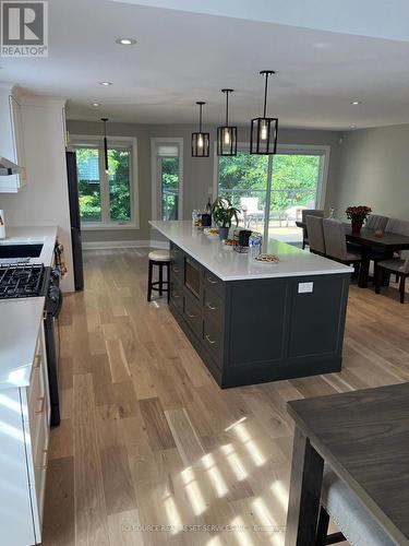 26 Oakridge Boulevard, Pelham, ON - Indoor Photo Showing Kitchen