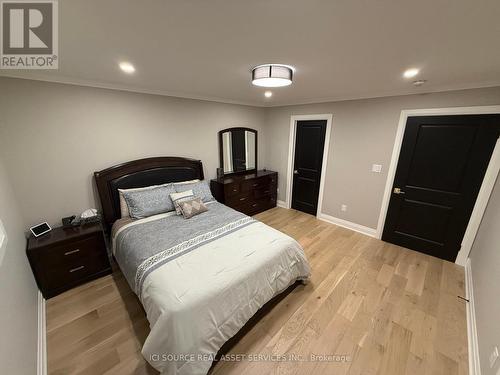 26 Oakridge Boulevard, Pelham, ON - Indoor Photo Showing Bedroom