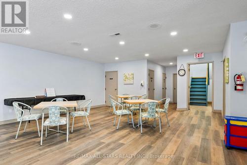 208 - 2 Heritage Way, Kawartha Lakes, ON - Indoor Photo Showing Dining Room