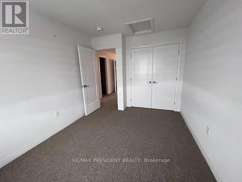 25 Greenwich Avenue, Hamilton, ON - Indoor Photo Showing Other Room