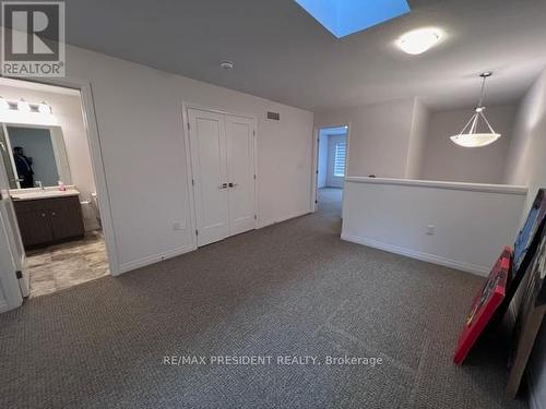 25 Greenwich Avenue, Hamilton, ON - Indoor Photo Showing Other Room