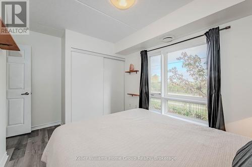 201 - 60 Lynnmore Street, Guelph (Pine Ridge), ON - Indoor Photo Showing Bedroom