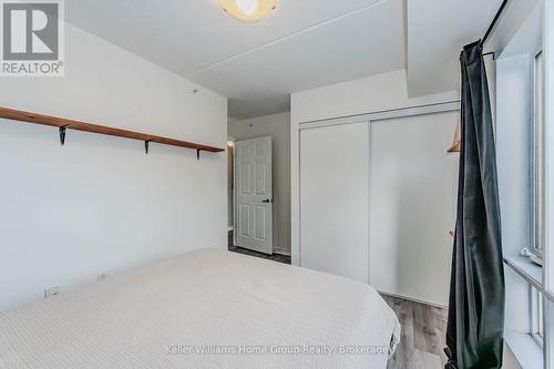 201 - 60 Lynnmore Street, Guelph (Pine Ridge), ON - Indoor Photo Showing Bedroom