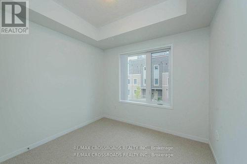 292 - 140 Honeycrisp Crescent, Vaughan, ON - Indoor Photo Showing Other Room