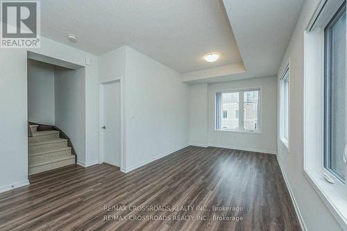 292 - 140 Honeycrisp Crescent, Vaughan, ON - Indoor Photo Showing Other Room