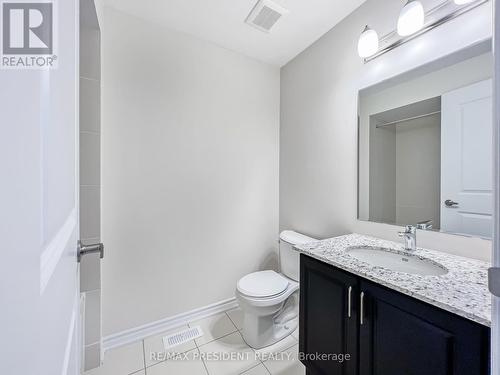 49 Brown Street S, Erin, ON - Indoor Photo Showing Bathroom