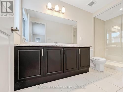 49 Brown Street S, Erin, ON - Indoor Photo Showing Bathroom