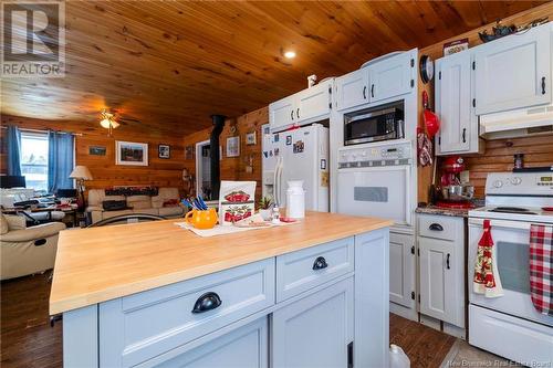 40 Whittaker Lane, Long Reach, NB - Indoor Photo Showing Kitchen